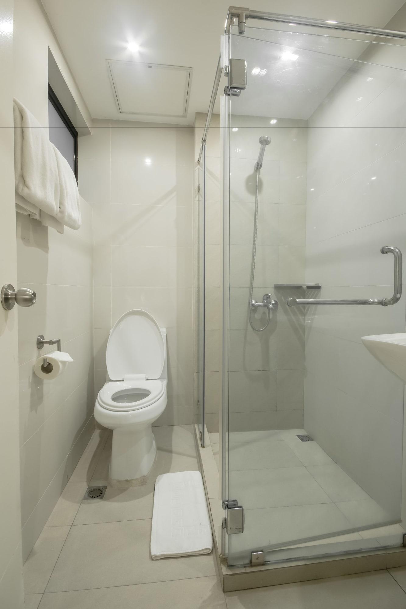 Salcedo Suites Makati City Exterior foto