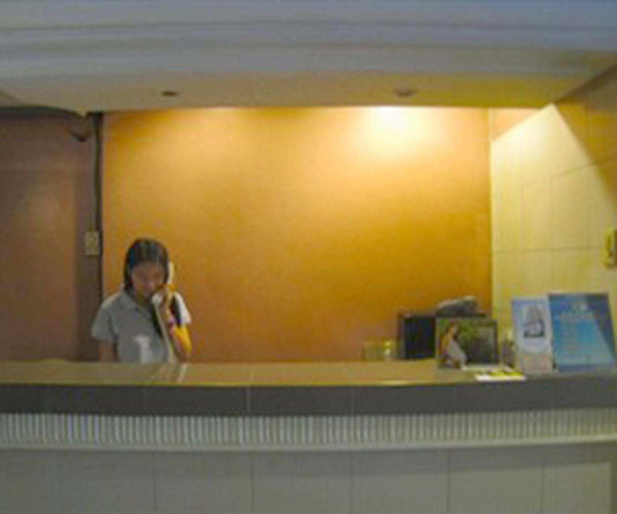Salcedo Suites Makati City Exterior foto