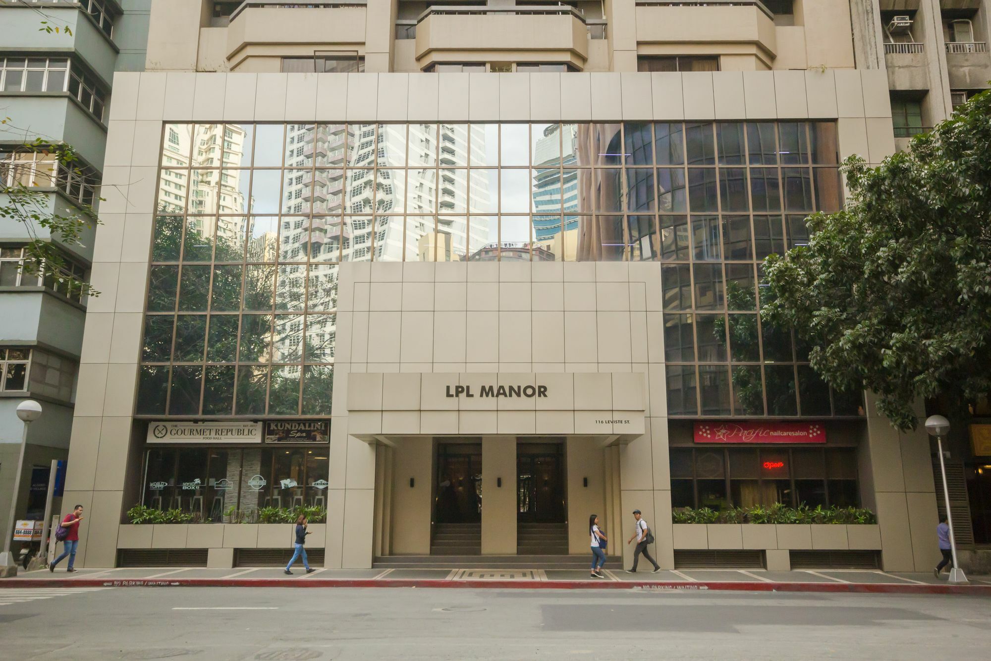 Salcedo Suites Makati City Exterior foto